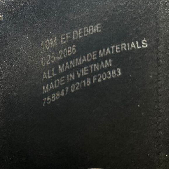 East 5th Women’s Size 10 Black Faux Patent Leather Pumps Pointed Toe Heels - Picture 6 of 8